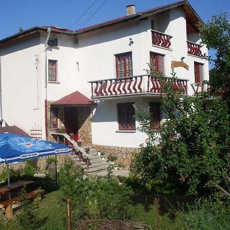 Veselata Guest House 돌나반야 외부 사진