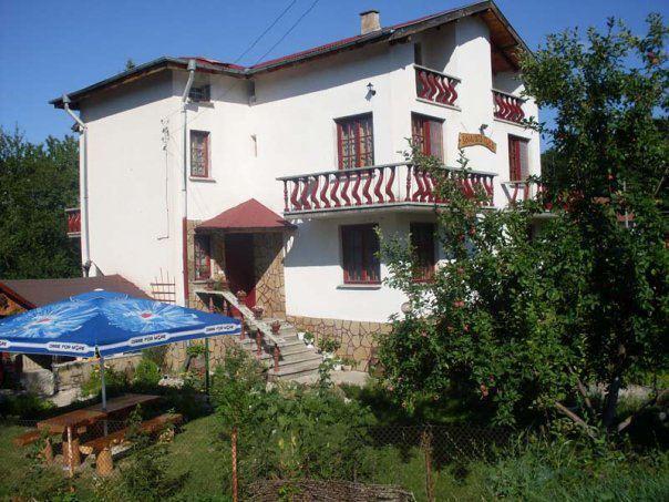 Veselata Guest House 돌나반야 외부 사진